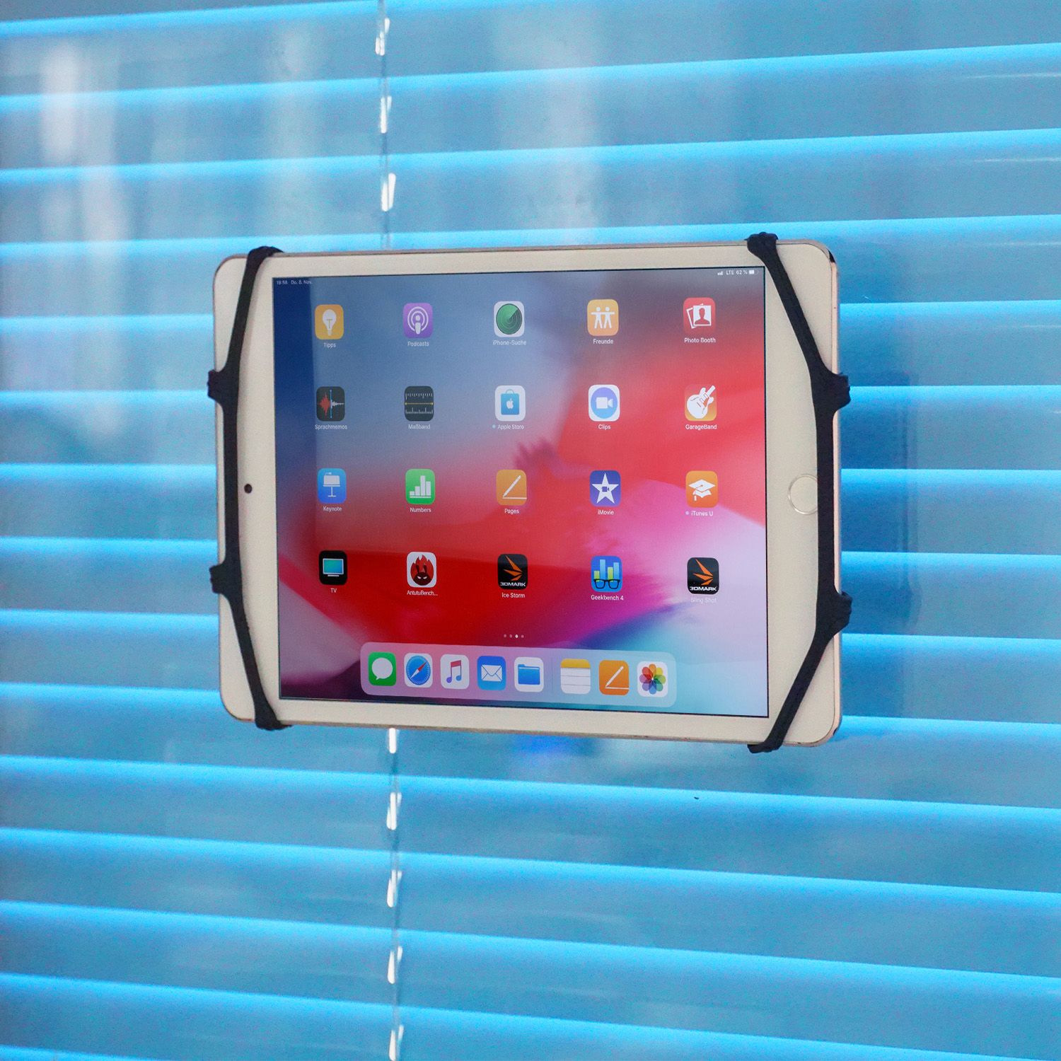 2019 Universal Phones Wall Mount Tfy Kitchen Wall Silicon Holder