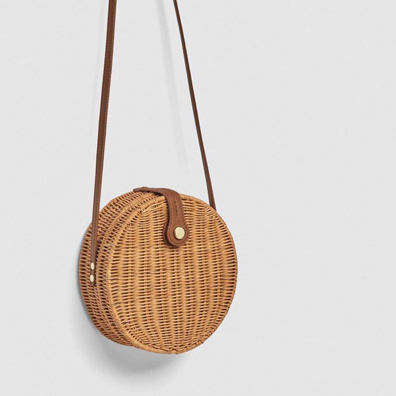 circle woven purse