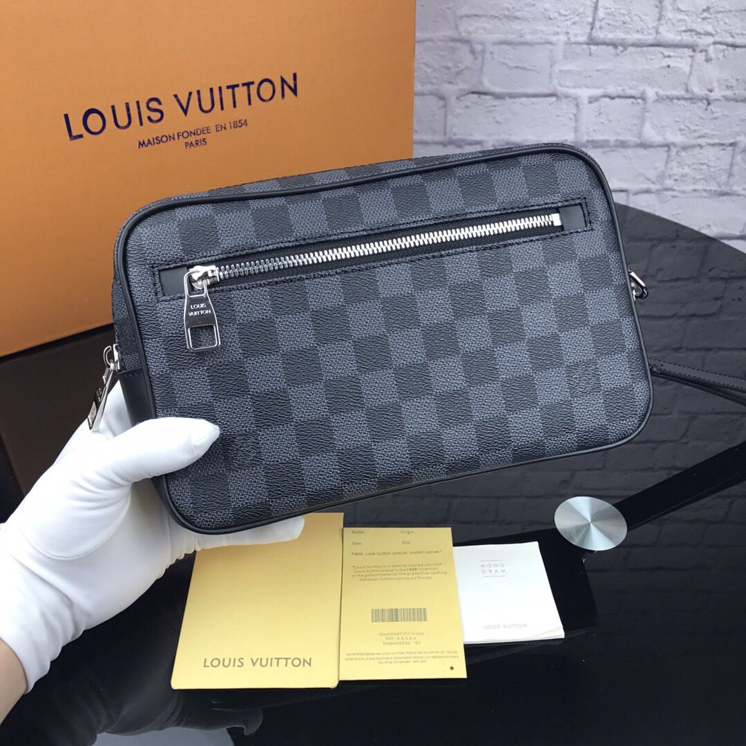 26cm Mens Travel Toiletry Pouch Protection Makeup Clutch Women Leather Waterproof Cosmetic Bags Wallet 13 Louis 13 Vuitton From Idherb 19 09 Dhgate Com Louis vuitton creates toiletry bags you'll reach for season after season. 26cm mens travel toiletry pouch
