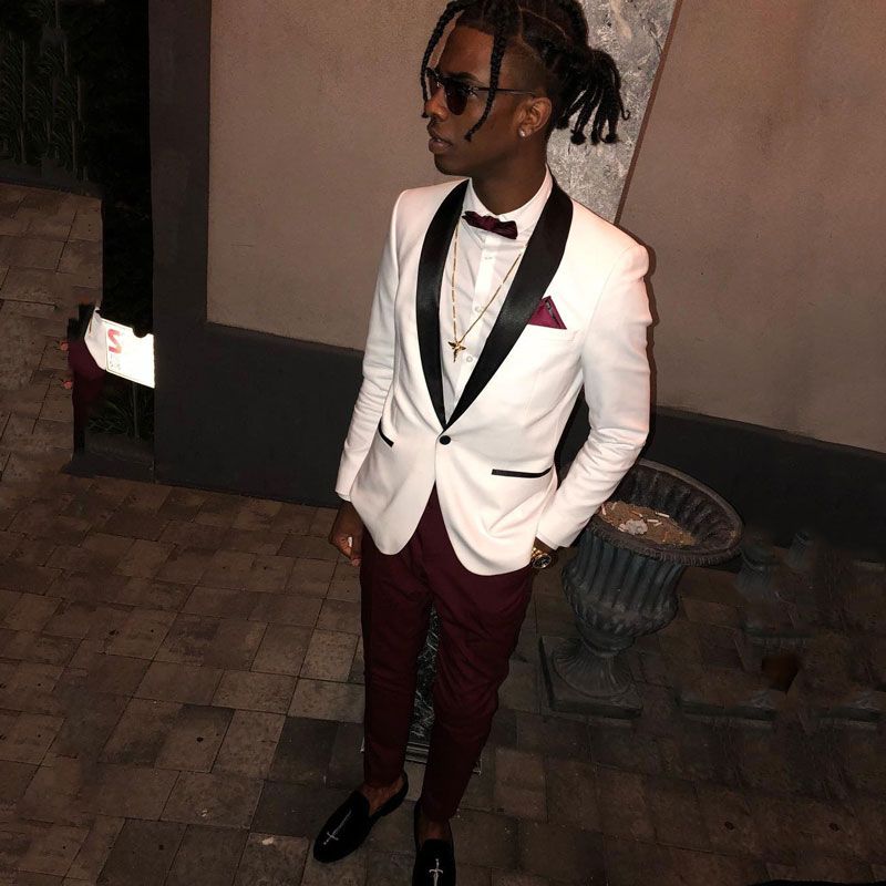 Compra Trajes De Hombres Personalizados Trajes De Boda De Terciopelo Color  Burdeos Para Hombres 2 Piezas Traje De Novio Blazer Prom A Medida Hecho  Tuxedo Slim Fit Terno Jacket + Pants Barato 