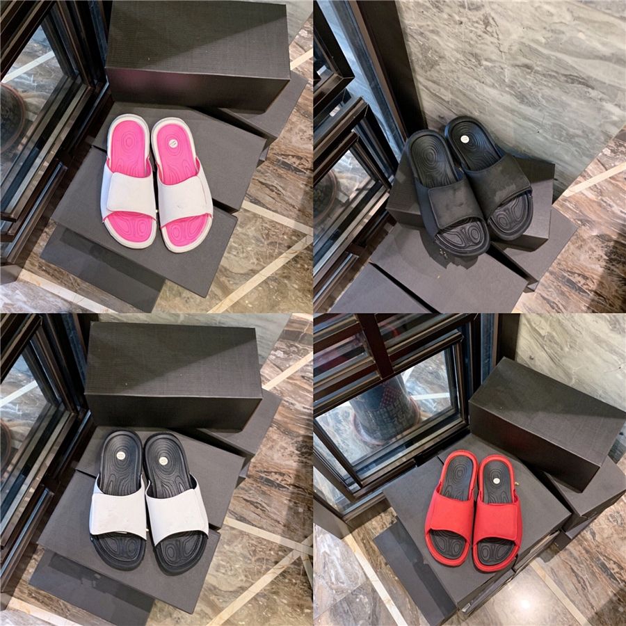 trendy mens slippers 2020