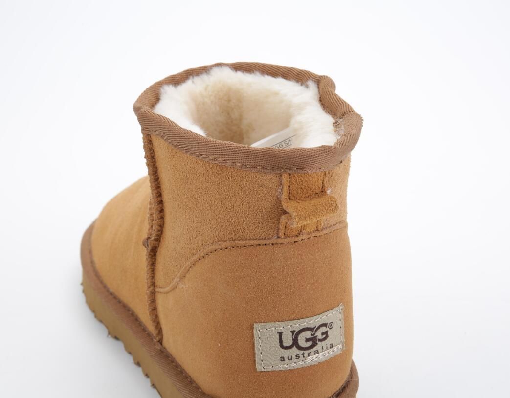 low ankle snow boots
