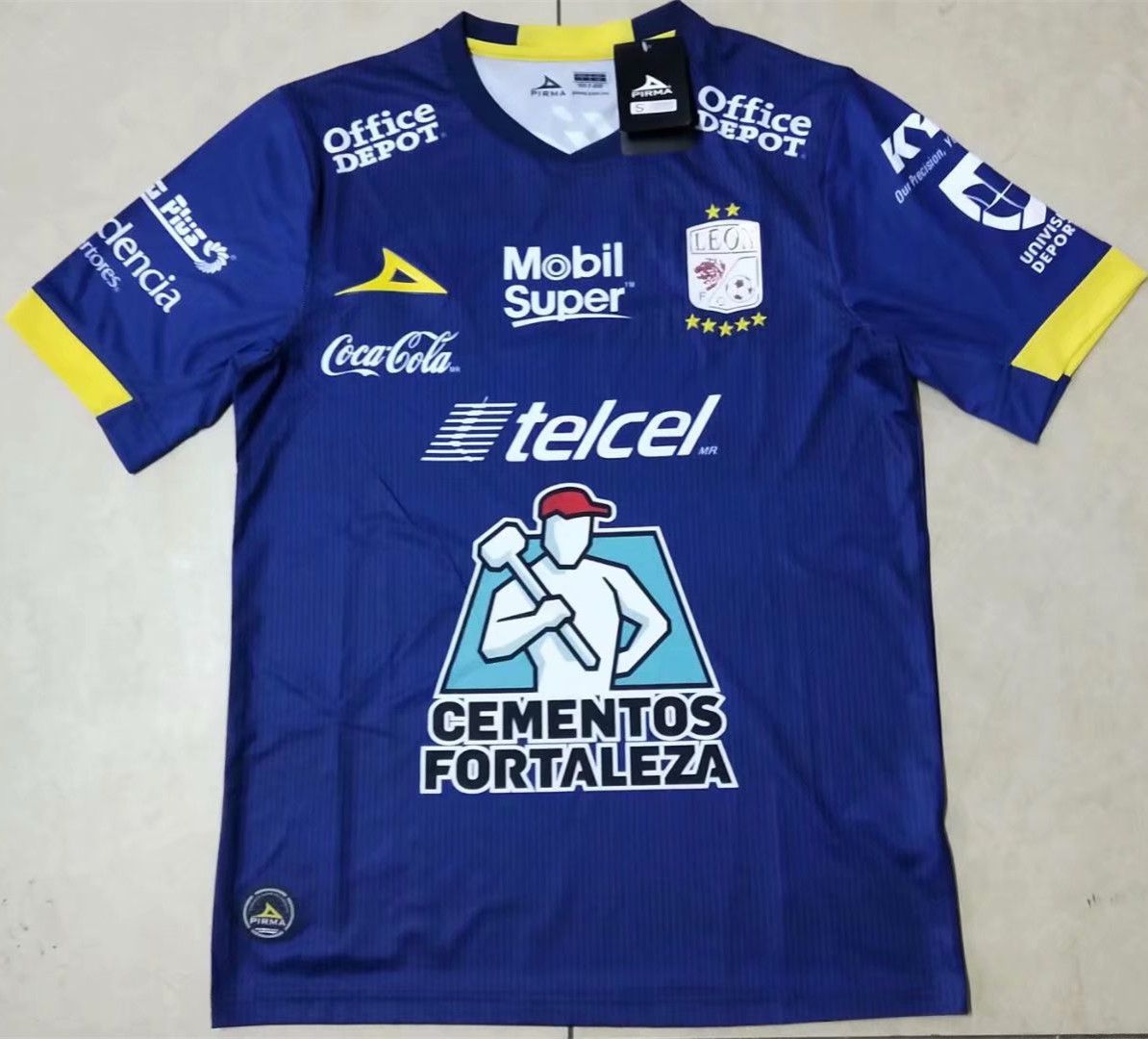 Wholesale New 19 Club Leon F C Soccer Jersey 19 Liga Mx Club Leon Home Third Away Blue Football Shirts By Isport Jersey Under 17 10 Dhgate Com