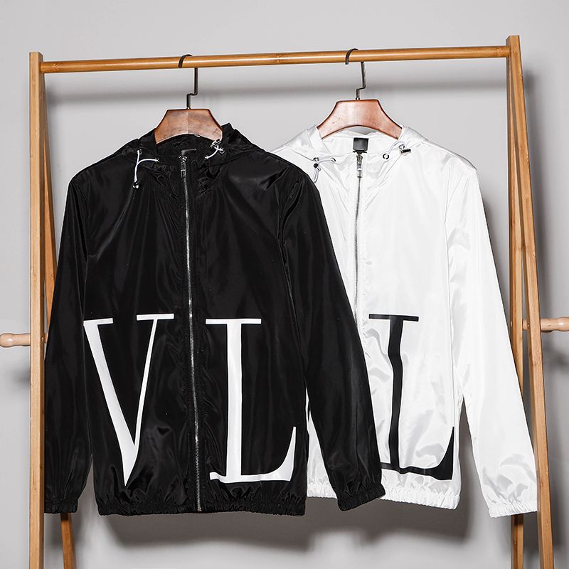 Compra VALENTINO Cazadora Con Capucha Hombres Mujeres Diseñador Chaqueta  Chaqueta Sudadera De Lujo Manga Larga Otoño Deportes Cremallera Marca Ropa  Para Hombre QNC08 Barato | Entrega Rápida Y Calidad | Es.Dhgate