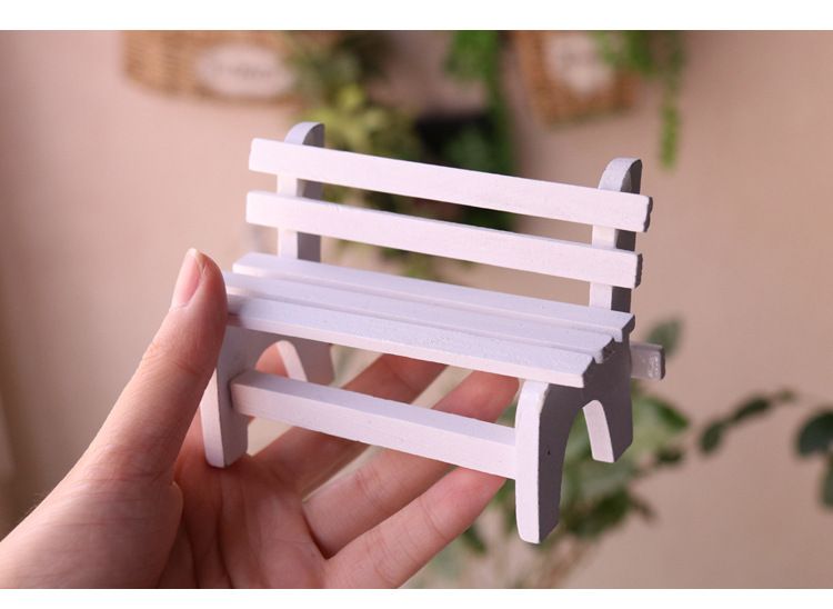 mini chairs for crafts