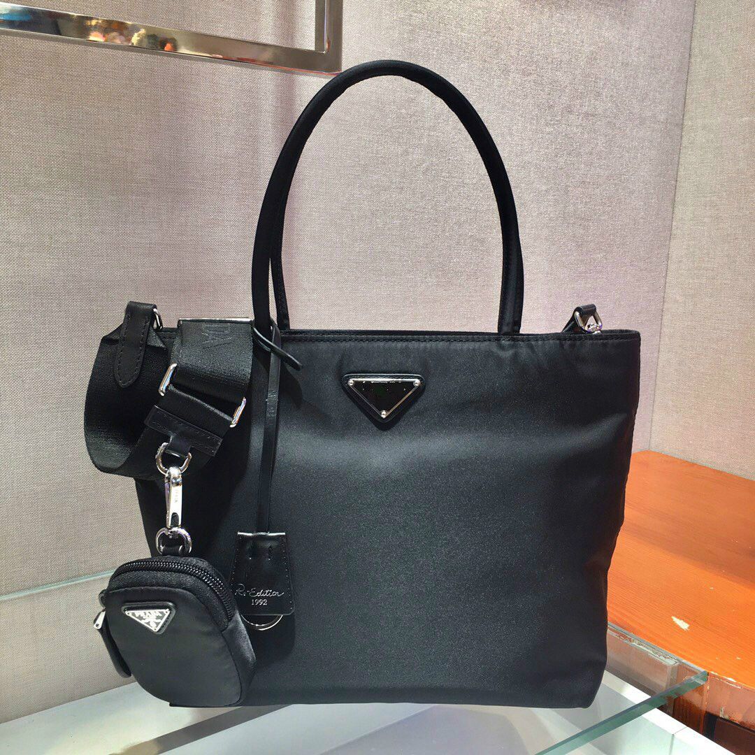 name brand purse outlet