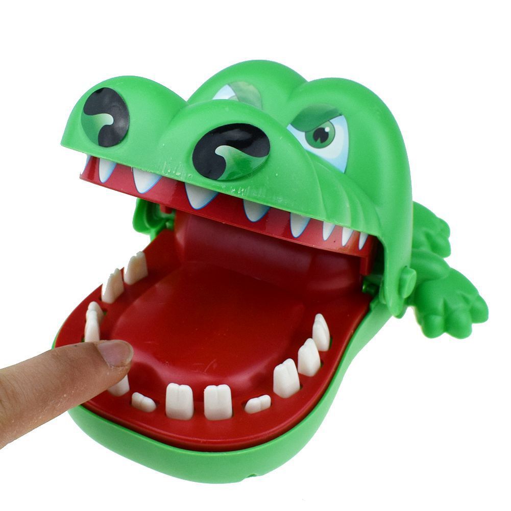 Crocodile Dentist Toys 15x13x8cm Crocodile tooth snap toys big mouth bite  fingers Interactive toy plastic animal Keychain Kids gifts
