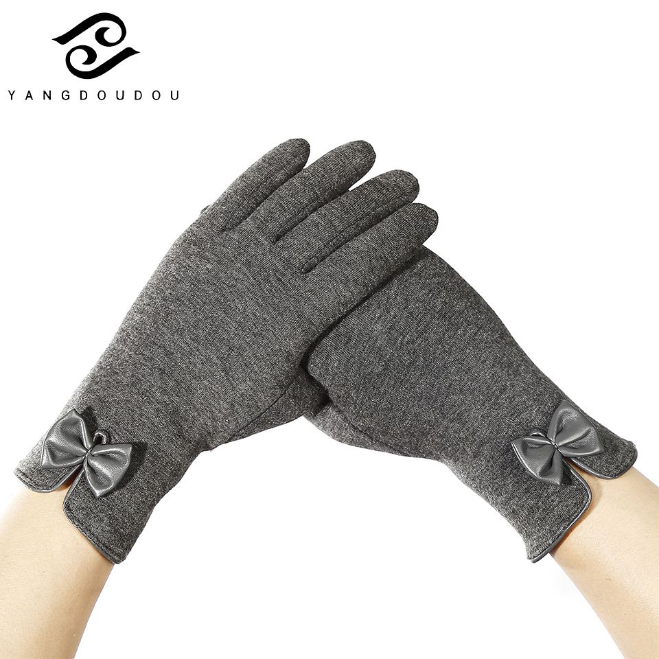womens outdoor gloves