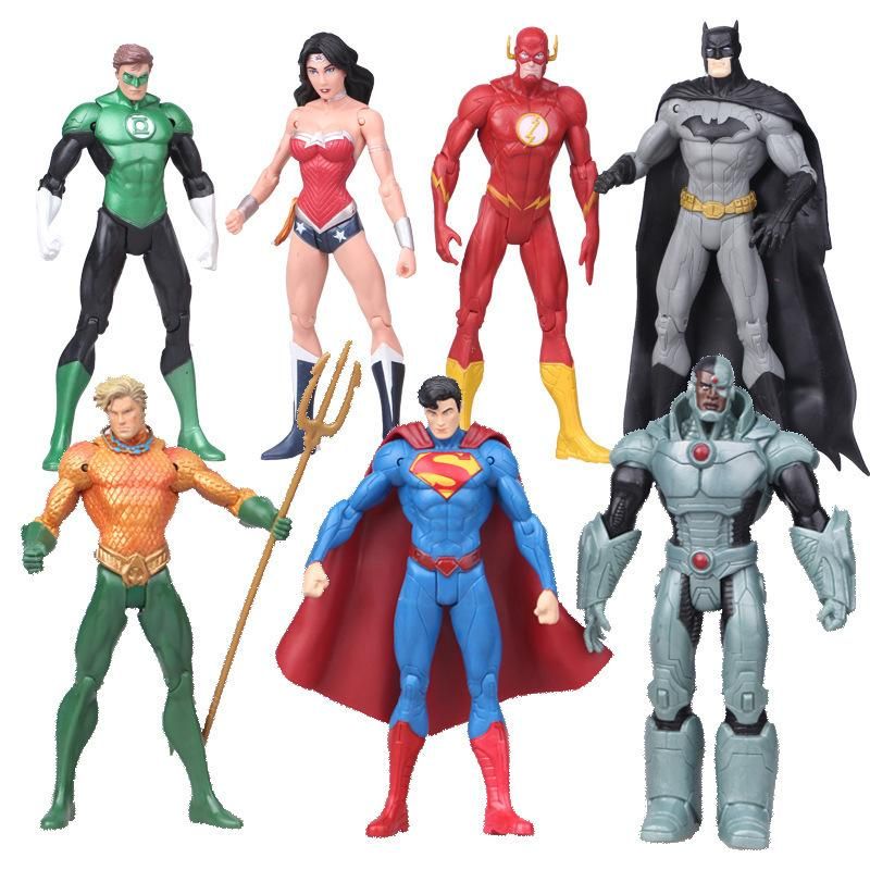 Compre Figura De Acción De Juguete DC Superman Batman Juguetes Coleccionables Liga De La Justicia Superman Modelo Colección De Juguete De Regalo / Set A 18,43 € Del Hxltoystore | DHgate.Com