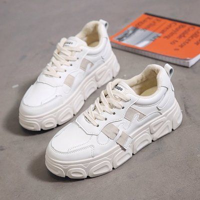 nmd r1 womens white pink