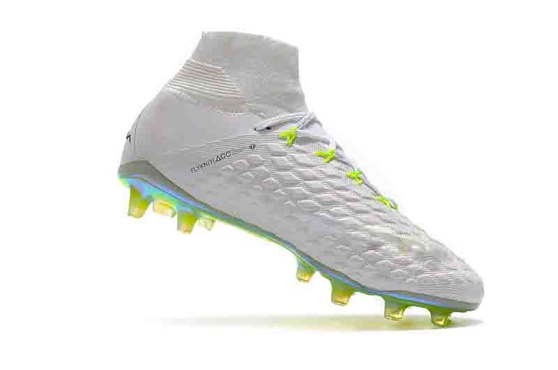 chuteira hypervenom x