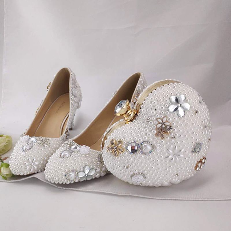 white bridesmaid shoes size 2