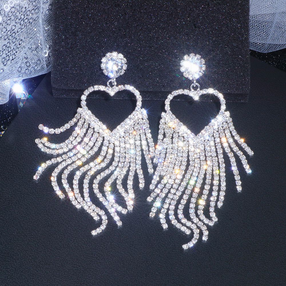 big silver necklace for prom