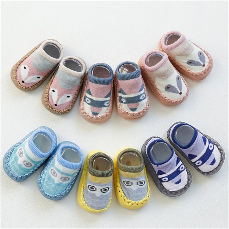 12 estilos Calcetines para bebés Calcetines de animados para niños Primeros caminantes Calcetines de