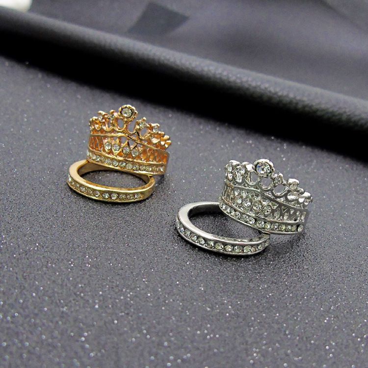 Nueva moda oro plata rey reina simple forma de de diamantes imitación anillos