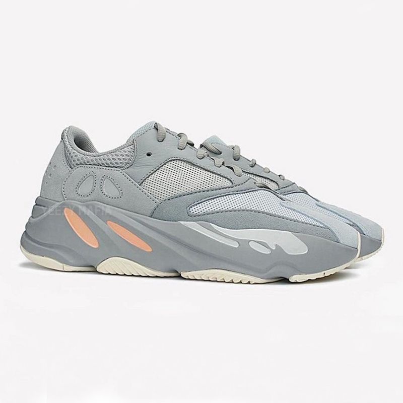 chaussures yeezy 700