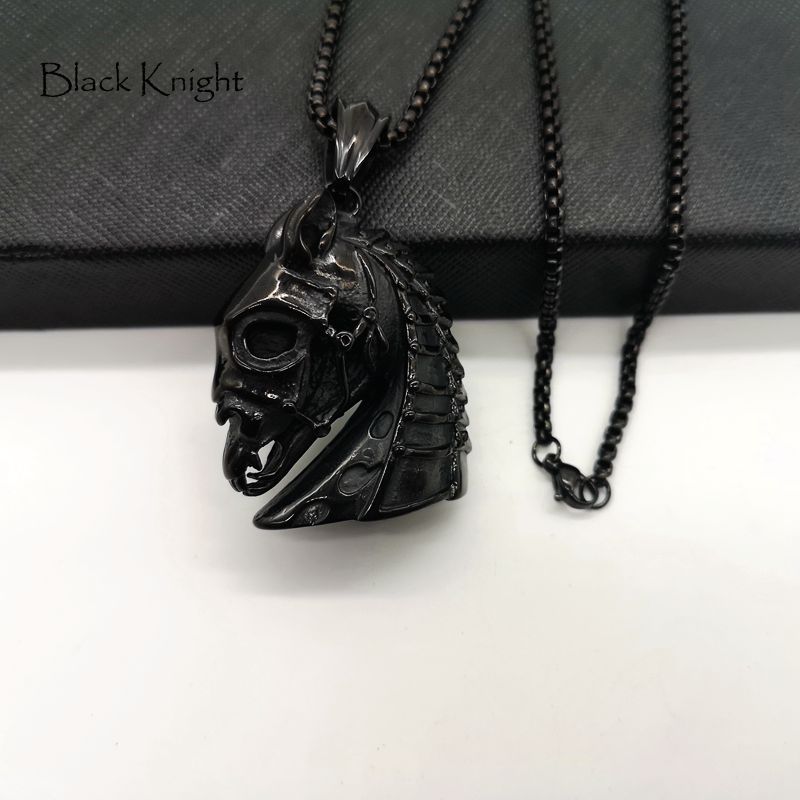 Black, 45cm chain