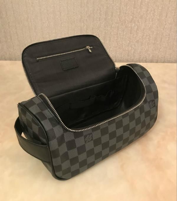 mens luxury wash bag
