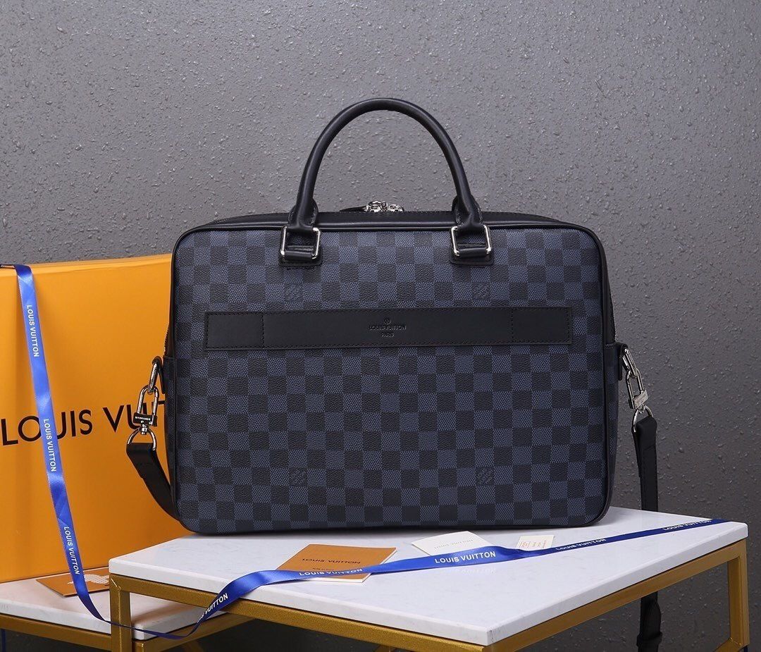 louis vuitton notebook bag