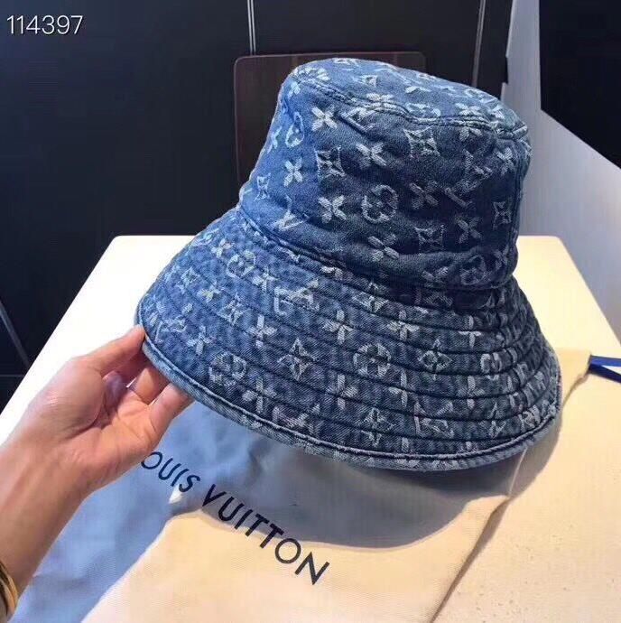 fitted flat cap