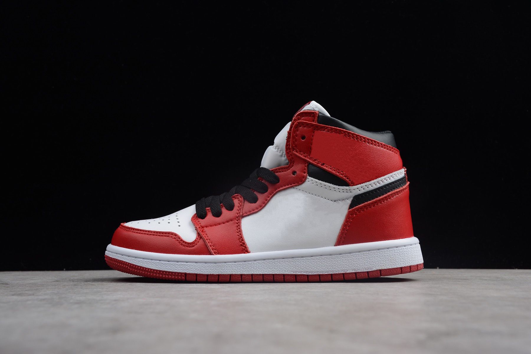 infant girl gym shoes