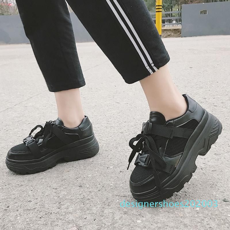 streetwear shoes women