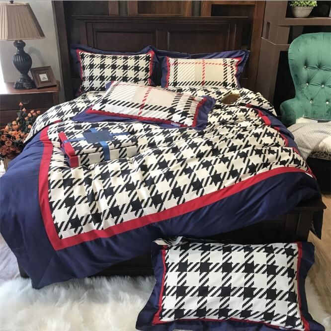 Thicken Houndstooth Fabric Seamed Bedding Suit Quilt Cover 4 Pics