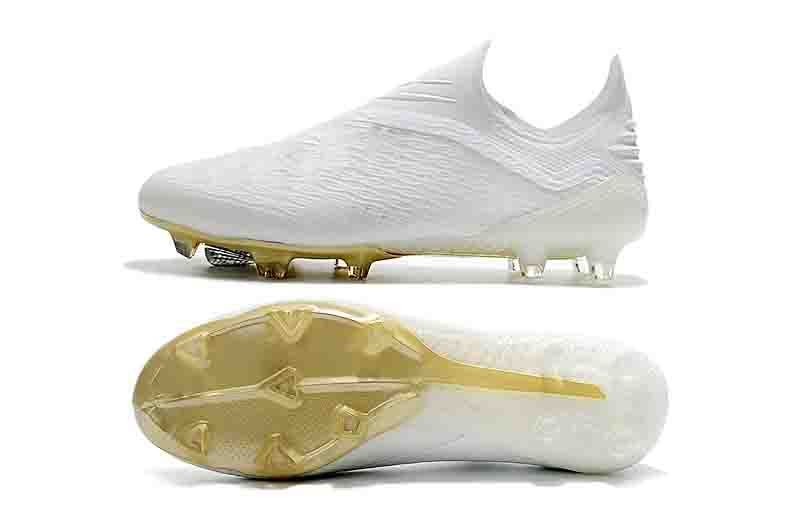 predator soccer cleats