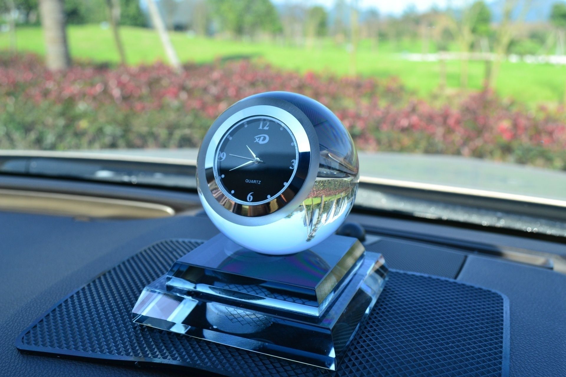 Crystal Car Perfume Seat Interior Decoration Air Freshener Bottle With Watch My Cool Car Stuff Neat Car Accessories From Lyjdh 16 59 Dhgate Com