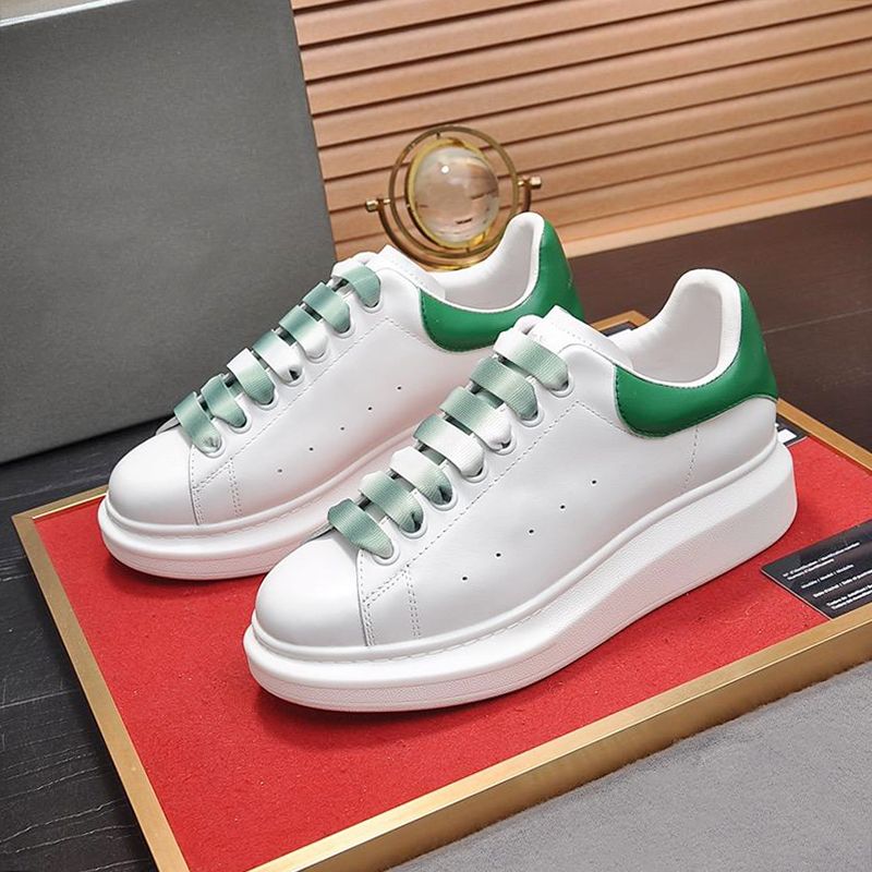 Acquistare Alexander McQueen Scarpe Da Uomo Traspiranti Con Consegna Rapida  Calzature Morbide Autunnali E Invernali Sneaker Oversize Stringate Vintage  Scarpe Basse Sneakers Taglie Forti Economico | Consegna Veloce E Qualità |  It.Dhgate