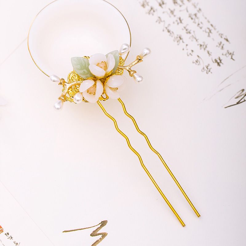 hair forks and sticks