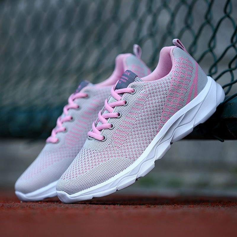 stylish sports shoes for girls