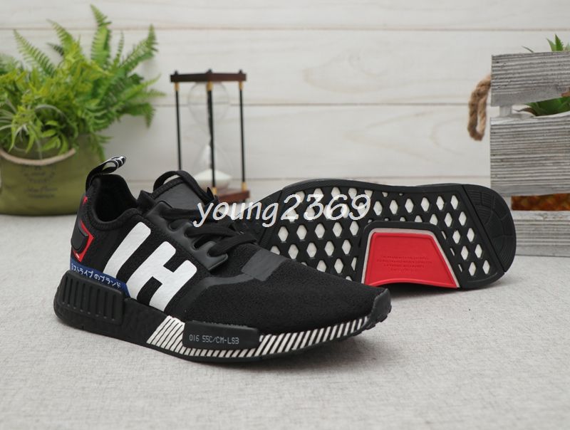 New NMD R1 Japan Pack Black White 2019 Running Shoes For OG NMDs Runner Trainers Womens Designer Sneakers Size 11