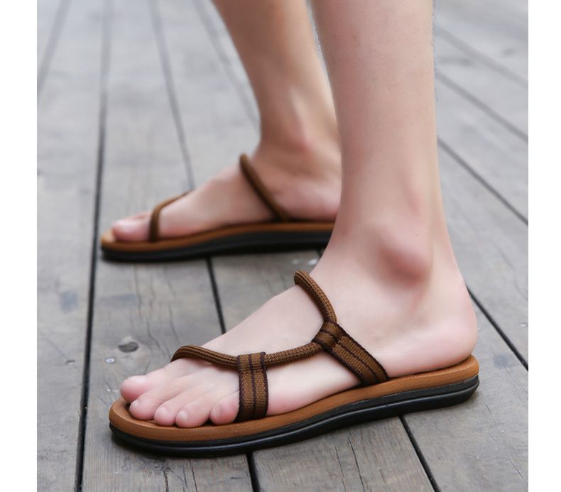 mens sandal styles 2019