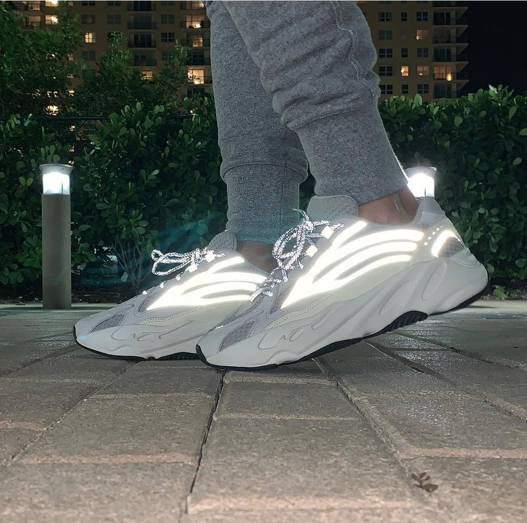 Yeezy boost 700 v2 static reflective Clearance