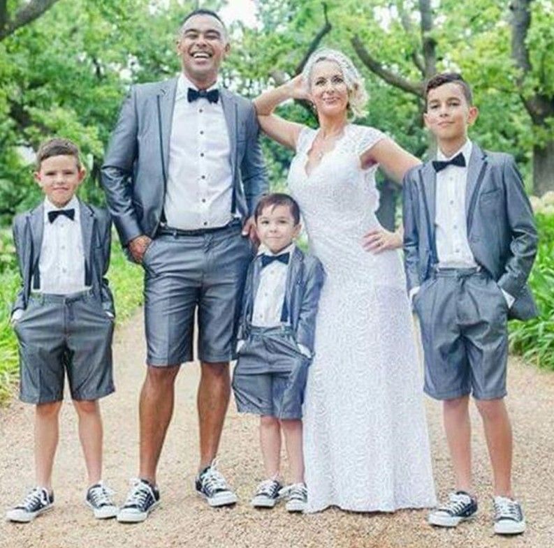 Compra Traje De Boda De Verano Con Pantalón Corto Traje Homme Terno Novio  Tuxedos Trajes Para Hombre De Verano Vestido Blazer 2 Piezas Chaqueta +  Pantalón + Corbata YM Barato | Entrega