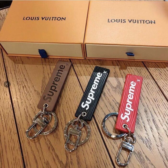 Supreme accessories dhgate Clearance