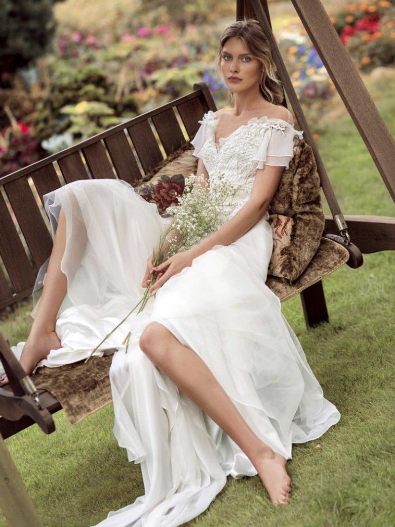 Grosshandel 2020 Eine Linie Papilio Brautkleider Schulterfrei Spitze Appliziert Sweep Zug Boho Brautkleid Einfache Brautkleider Robes De Mariee Von Dressvip 96 47 Auf De Dhgate Com Dhgate