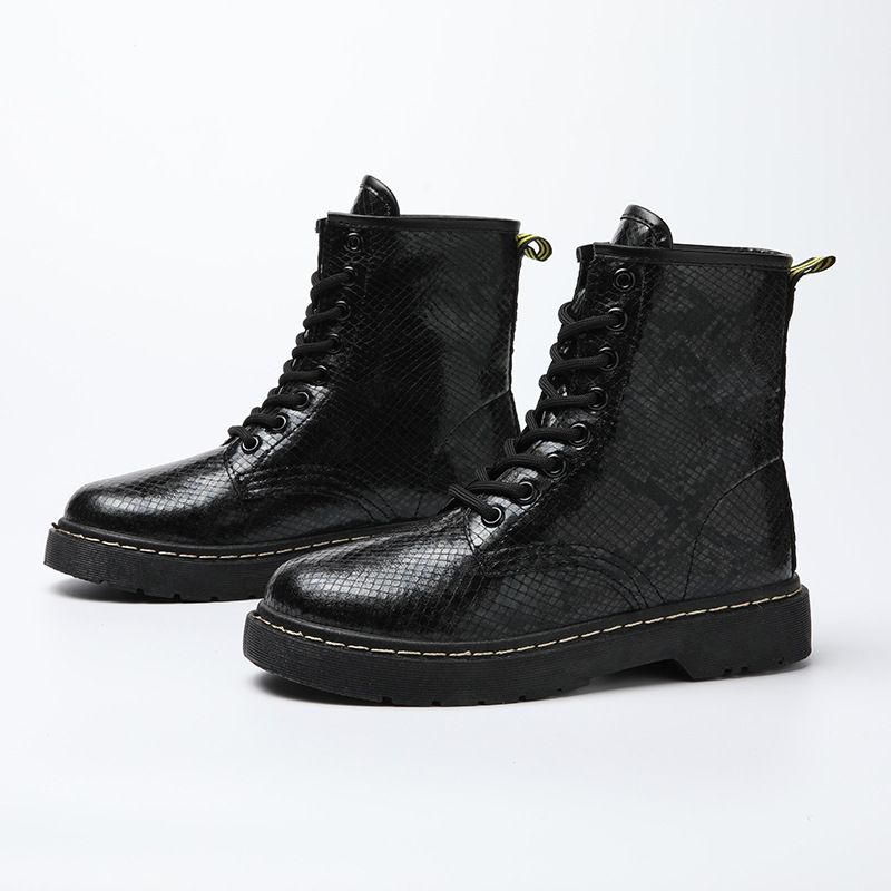 black non slip cowgirl boots