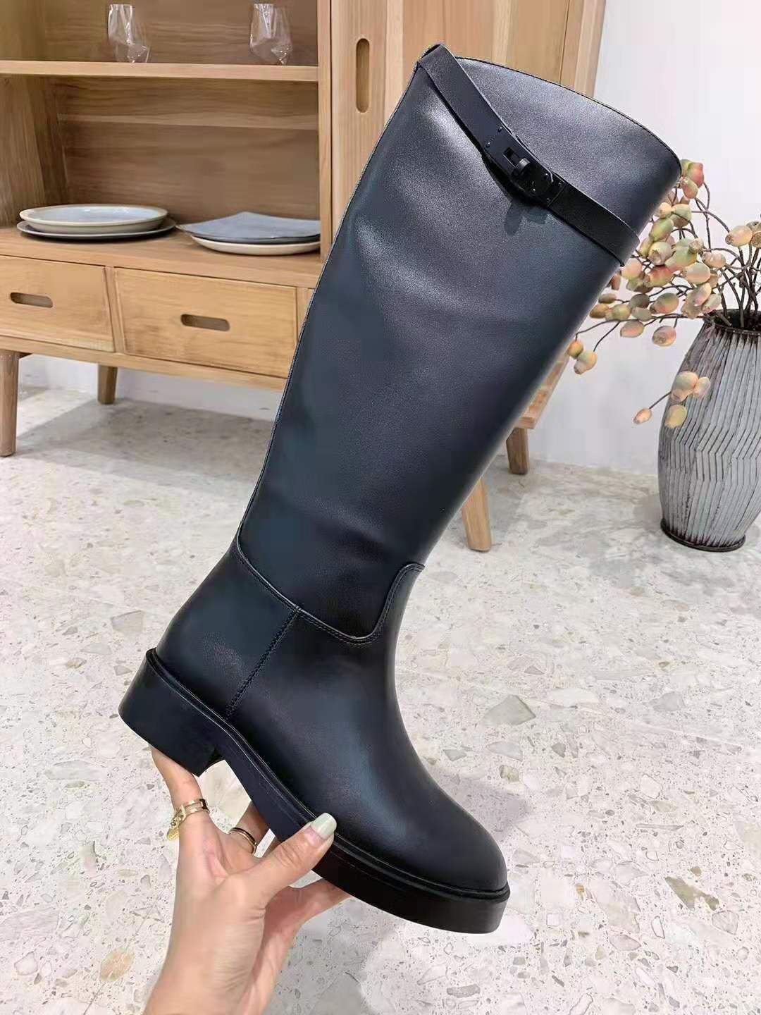ladies boot design