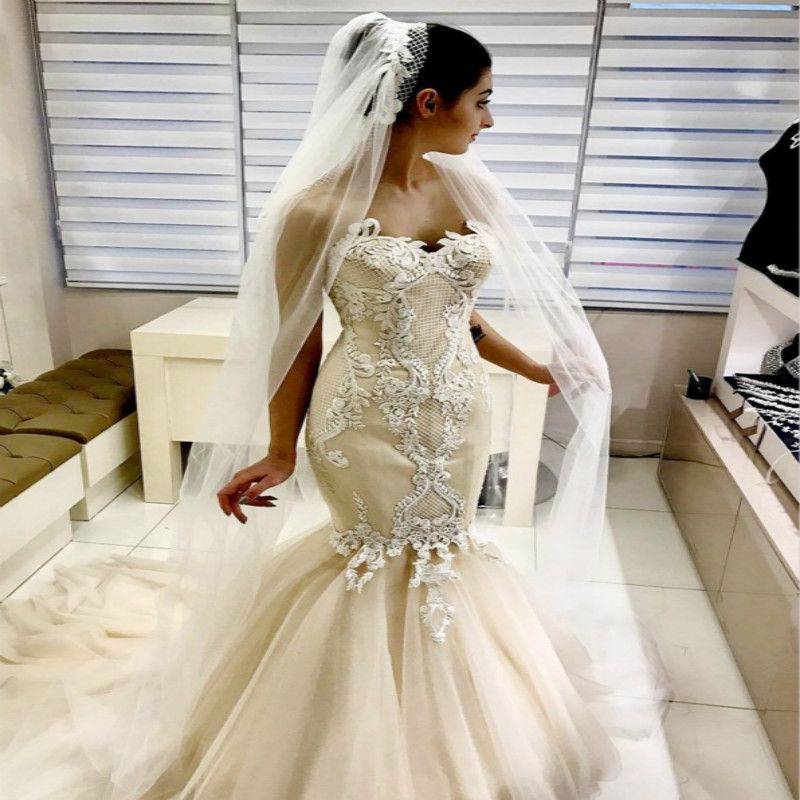 Vintage Arabic Lace Mermaid Wedding Dress Gothic Sweetheart Plus