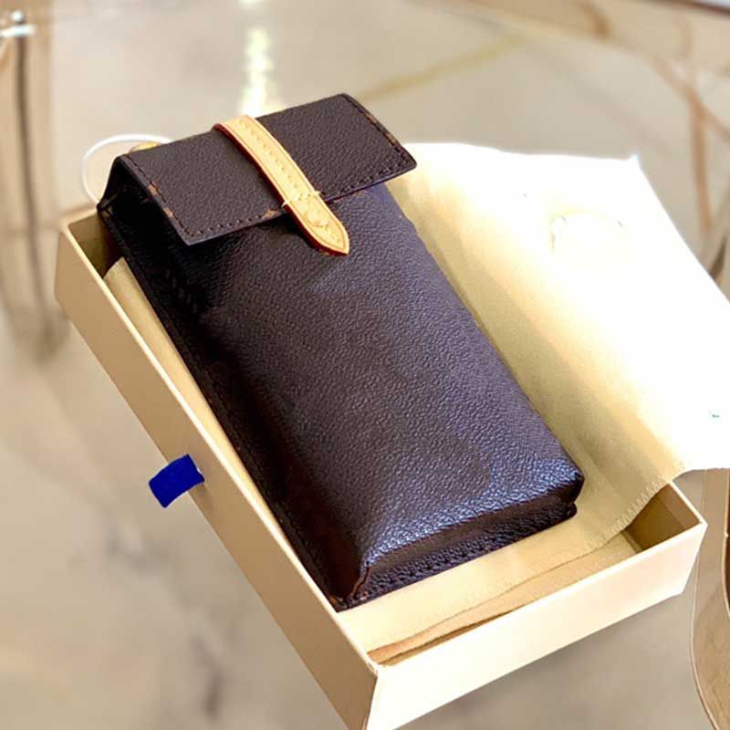 crossbody chain wallet