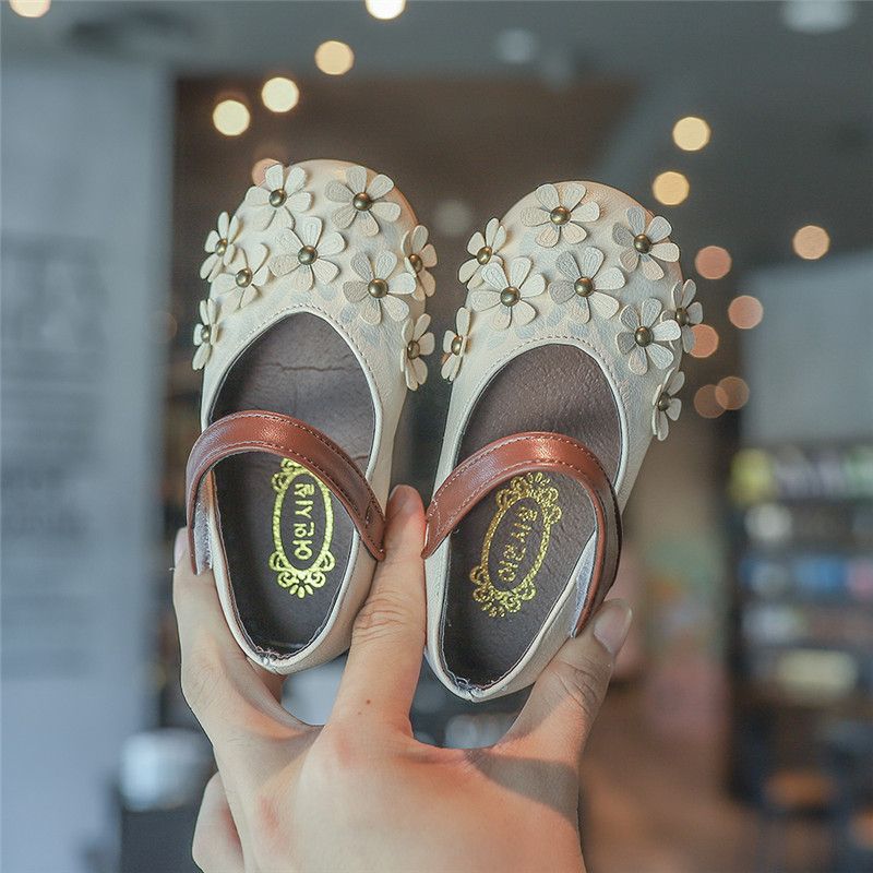 wide baby shoes for babies with fat feet