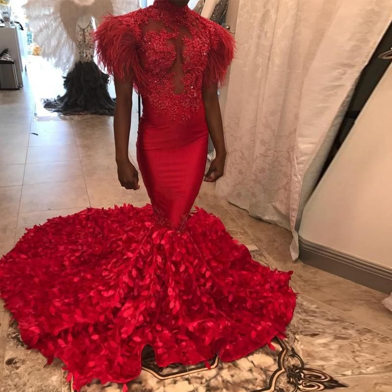 Acquistare Abiti Da Sera Lunghi Di Raso Rosso Di Lusso Della Piuma Della  Sirena Dei Vestiti Di Promenade Del Collo Alto Paillettes Delle Foglie  Abito Celebrity Raso Lungo Economico | Consegna Veloce