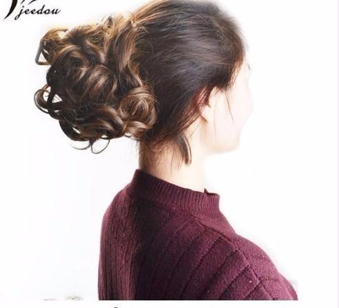 2020 2019 Synthetic Hair Chignon Clip In Hair Extensions Mix Color