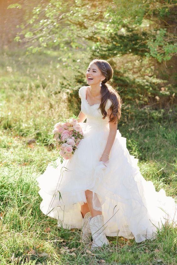Discount Tiered Skirts Modest Wedding Dresses Arabic Beaded Lace