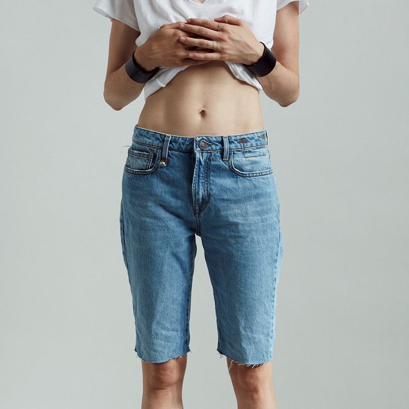 knee length denim pants