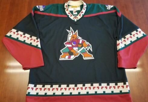 phoenix coyotes old jersey