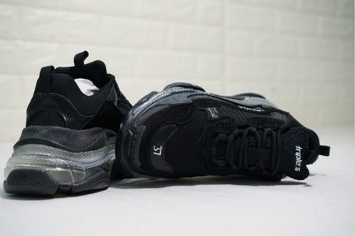 grandpa velcro shoes