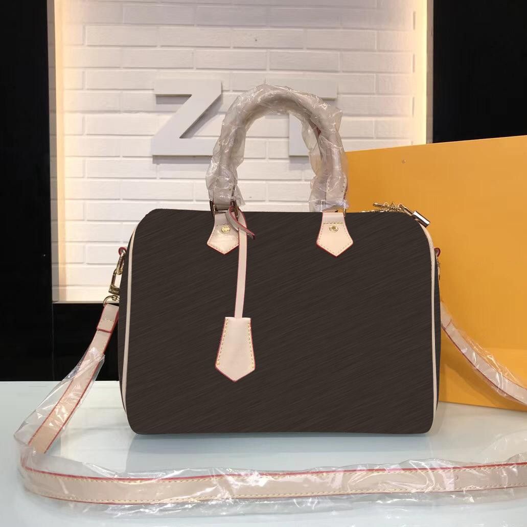 lightweight ladies handbags
